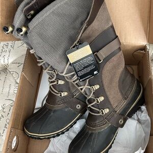 Sorel Brown and Tan Waterproof Boots